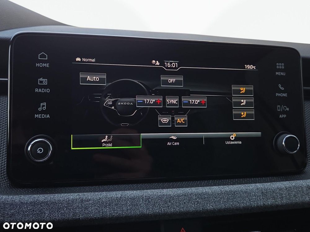 Skoda Kamiq 1.0 TSI Selection DSG - 21