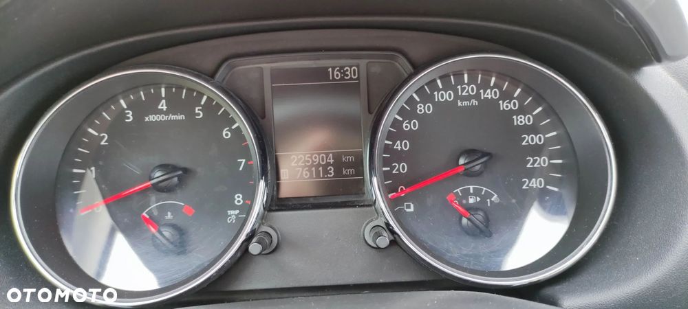 Nissan Qashqai 2.0 Acenta CVT - 7