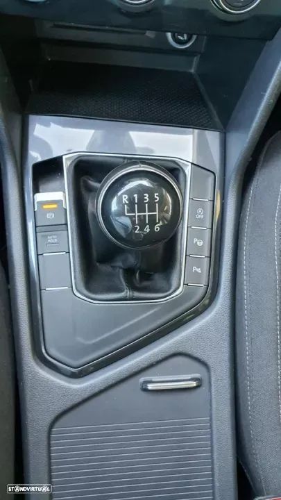 VW Tiguan 2.0 TDI R-Line - 16
