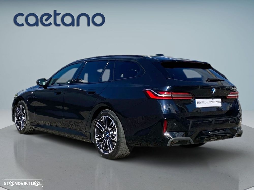 BMW 530 e Pack Desportivo M - 29