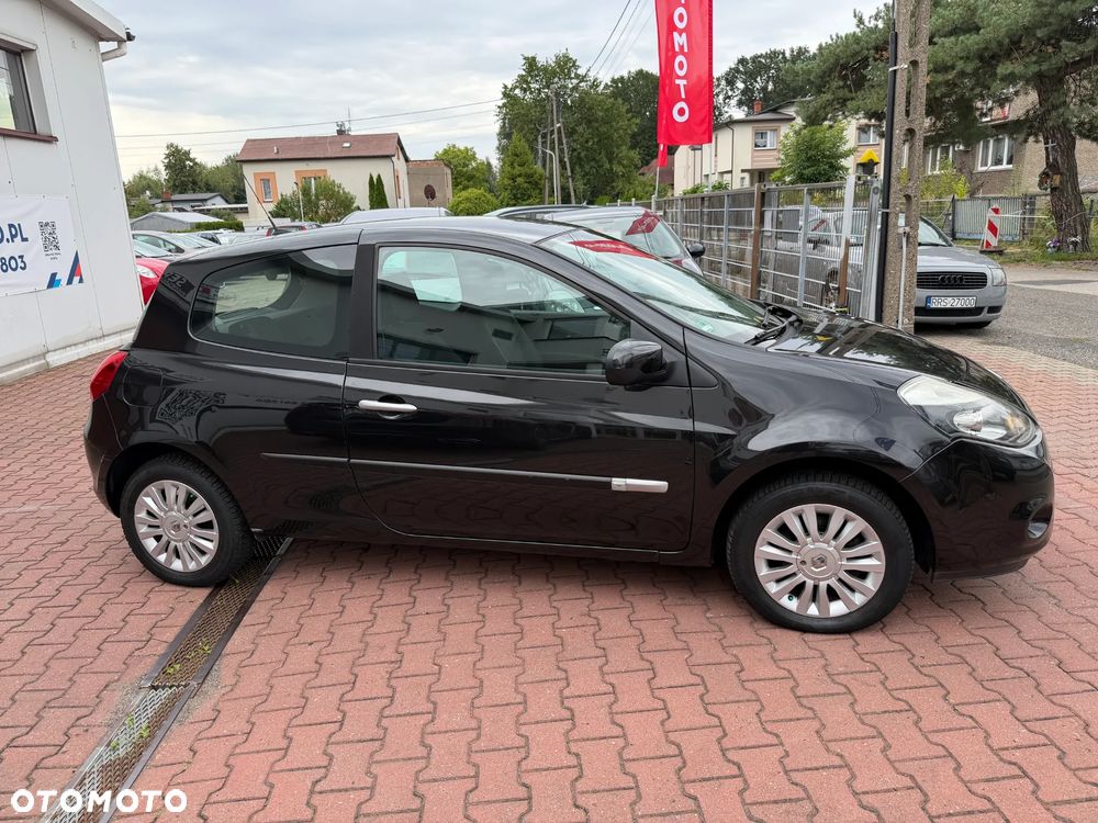 Renault Clio 1.2 16V Tech Run - 11