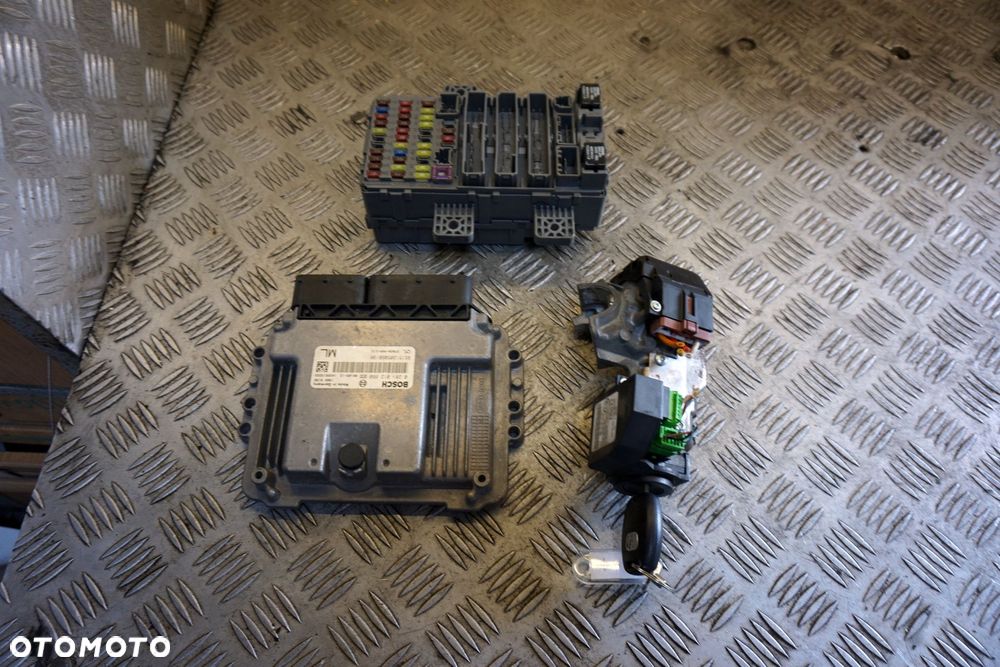 ZESTAW STARTOWY ODPALENIA CIVIC VIII 2.2 I-CTDI 37820-RSR-E15 38200-SMG-S01 35100-SMG-E01 0281012660 HONDA 2006-2010 - 1