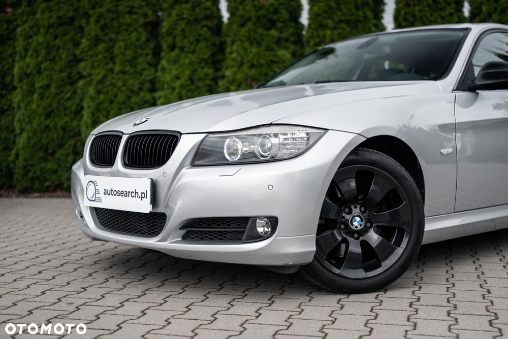 BMW Seria 3 - 36