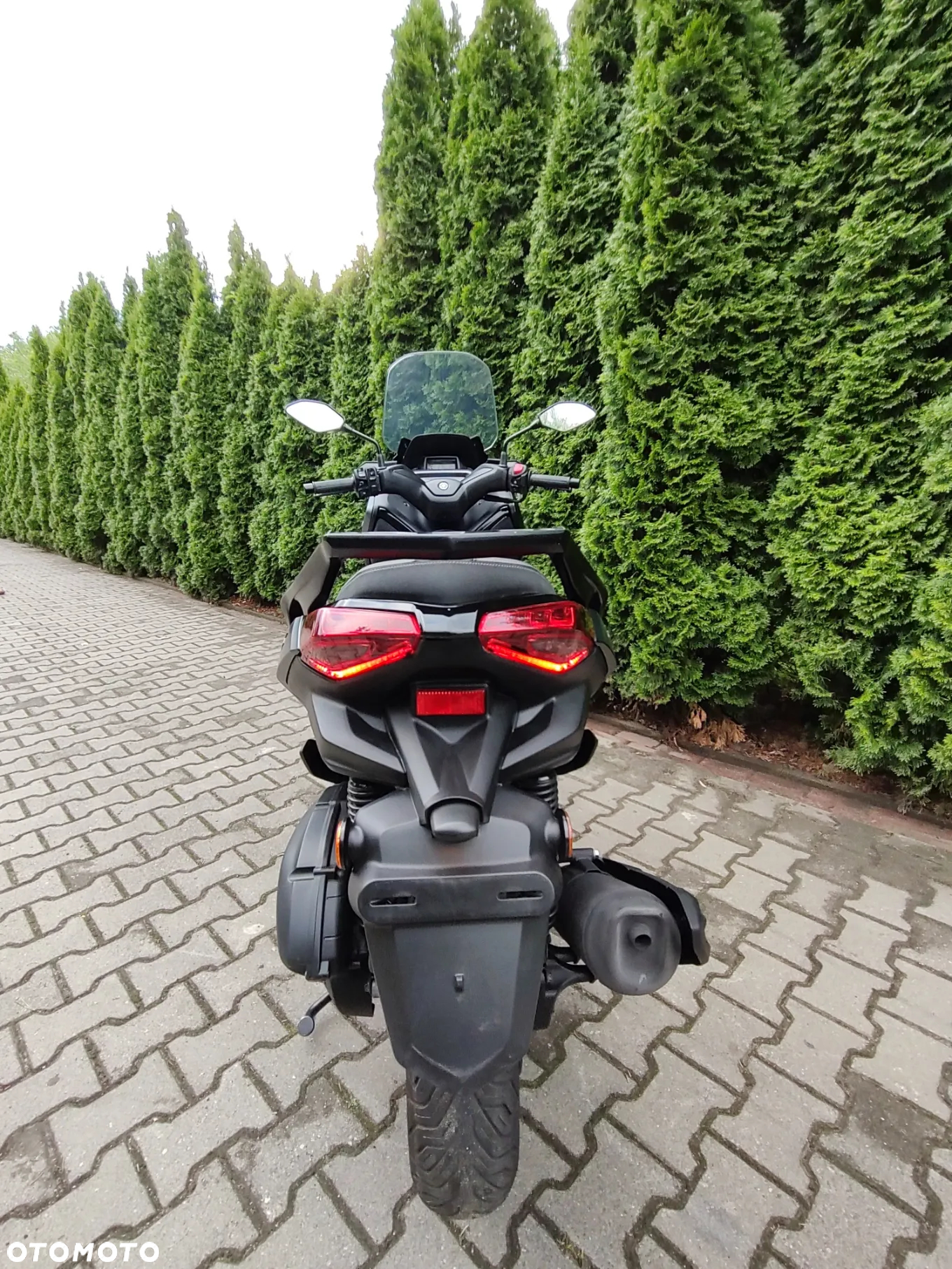 Yamaha X-max - 16