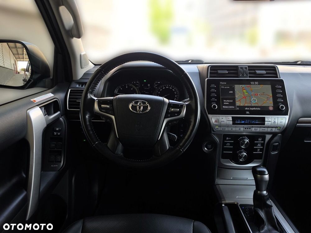 Toyota Land Cruiser LC 2.8 D-4D Invincible - 11
