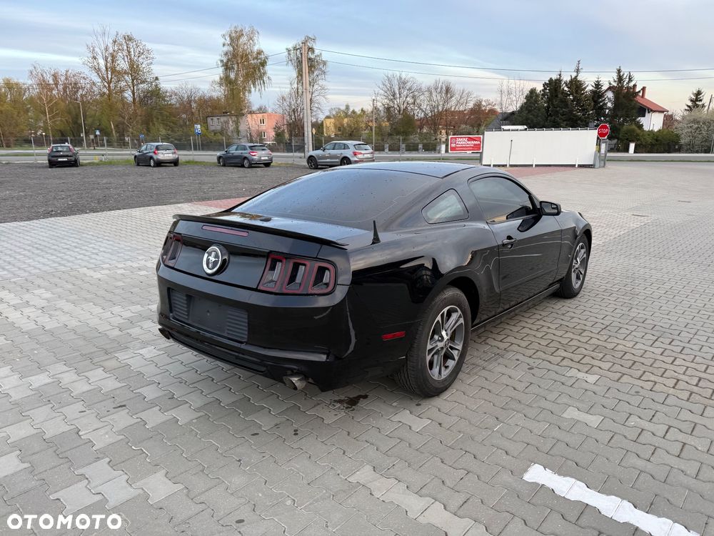 Ford Mustang 3.7 V6 - 4