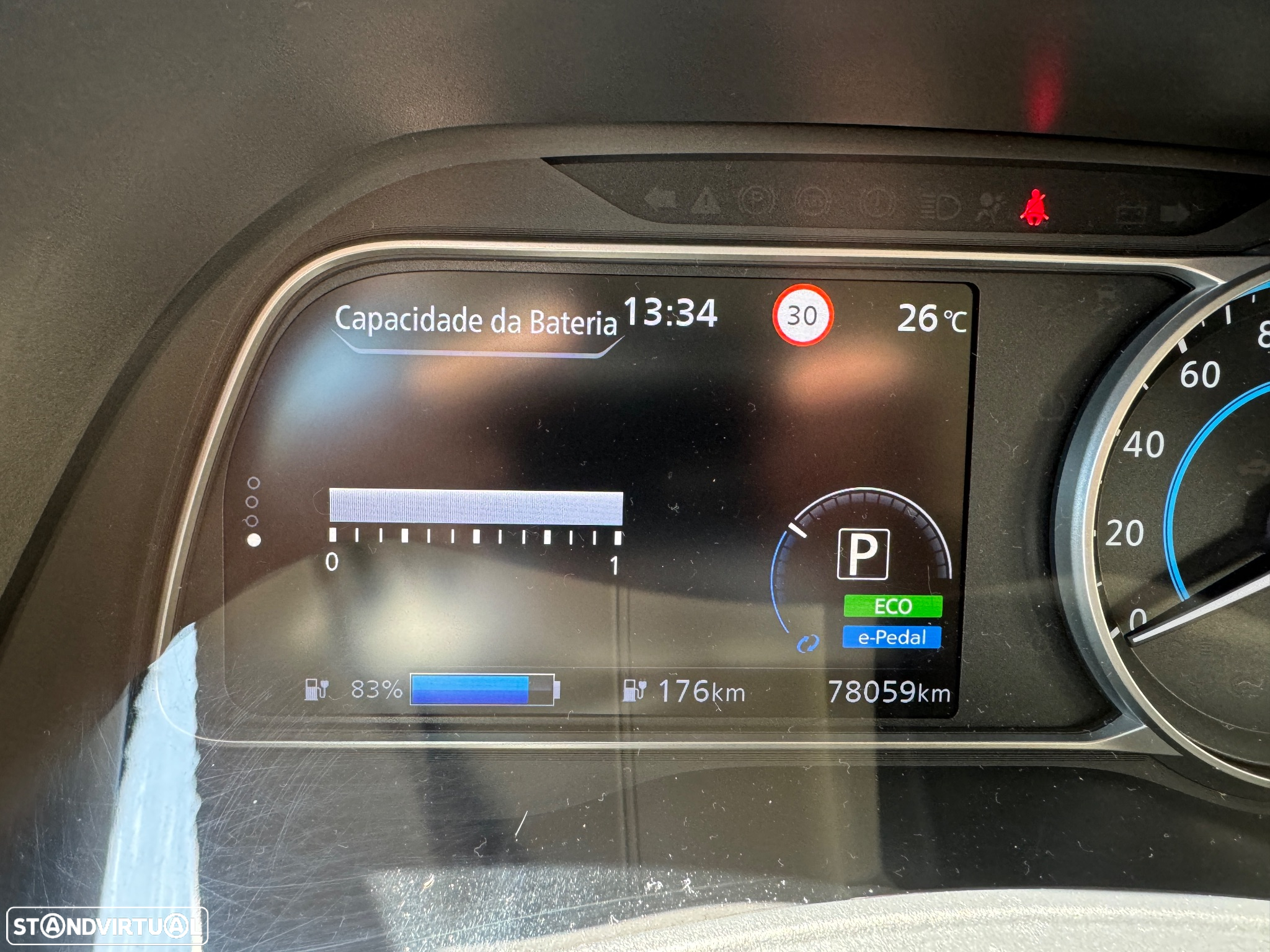 Nissan Leaf N-Connecta - 10
