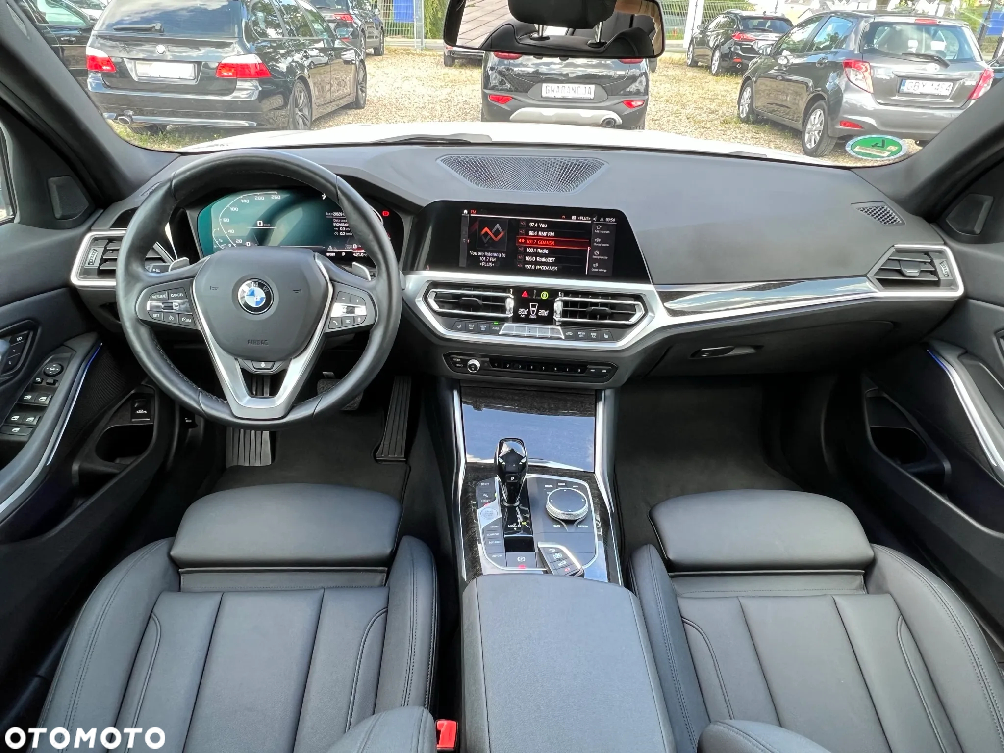BMW Seria 3 330i Luxury Line sport - 17