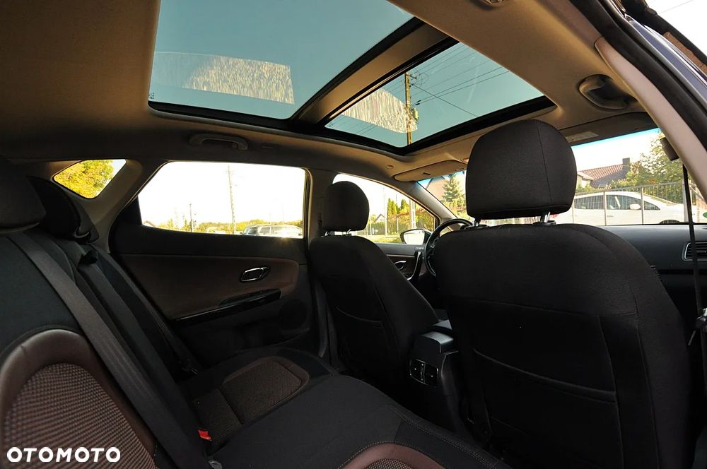 Kia Ceed 1.6 CRDi 128 Platinum Edition - 35