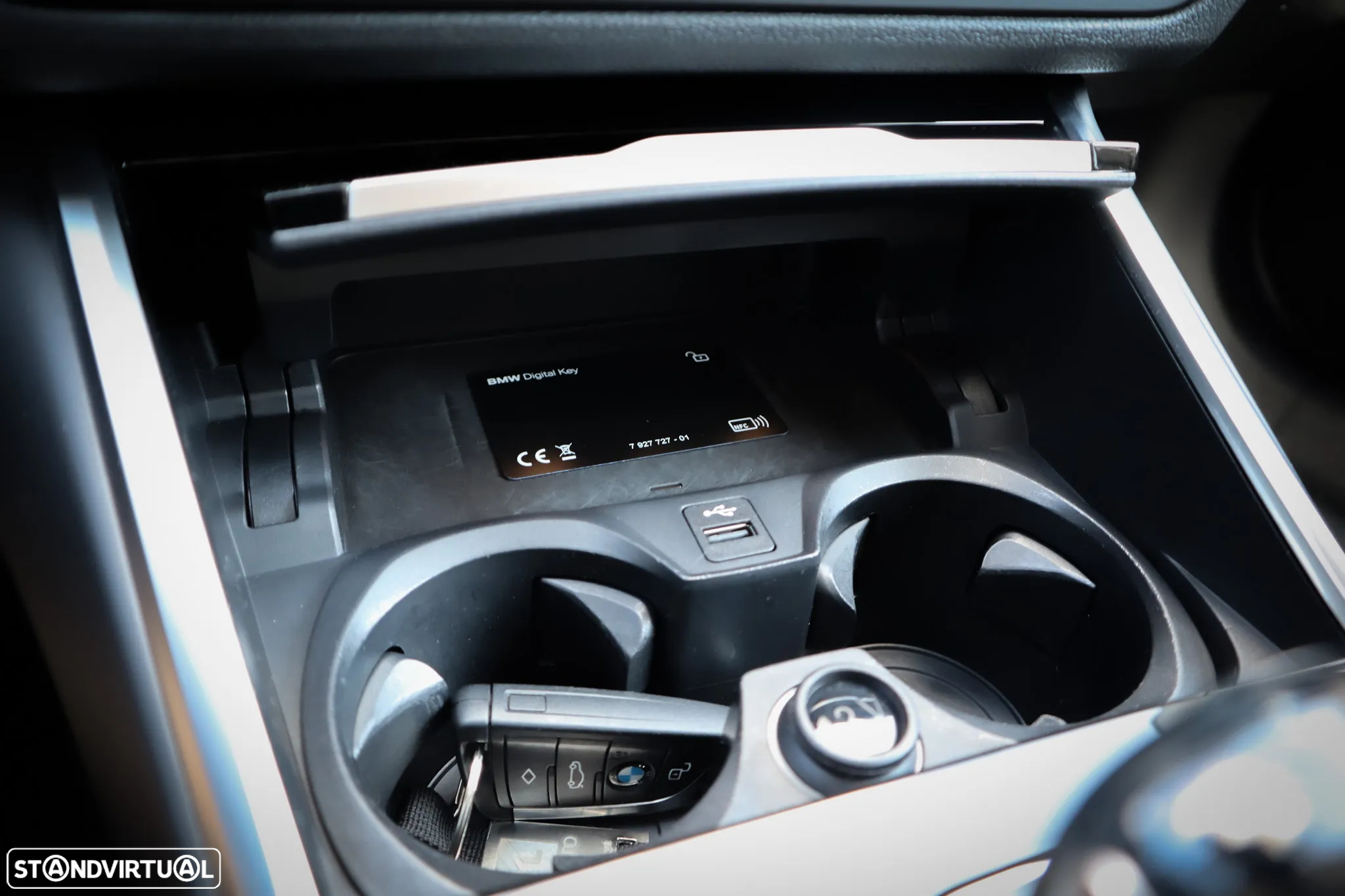 BMW 330 e Touring Line Sport Auto - 24