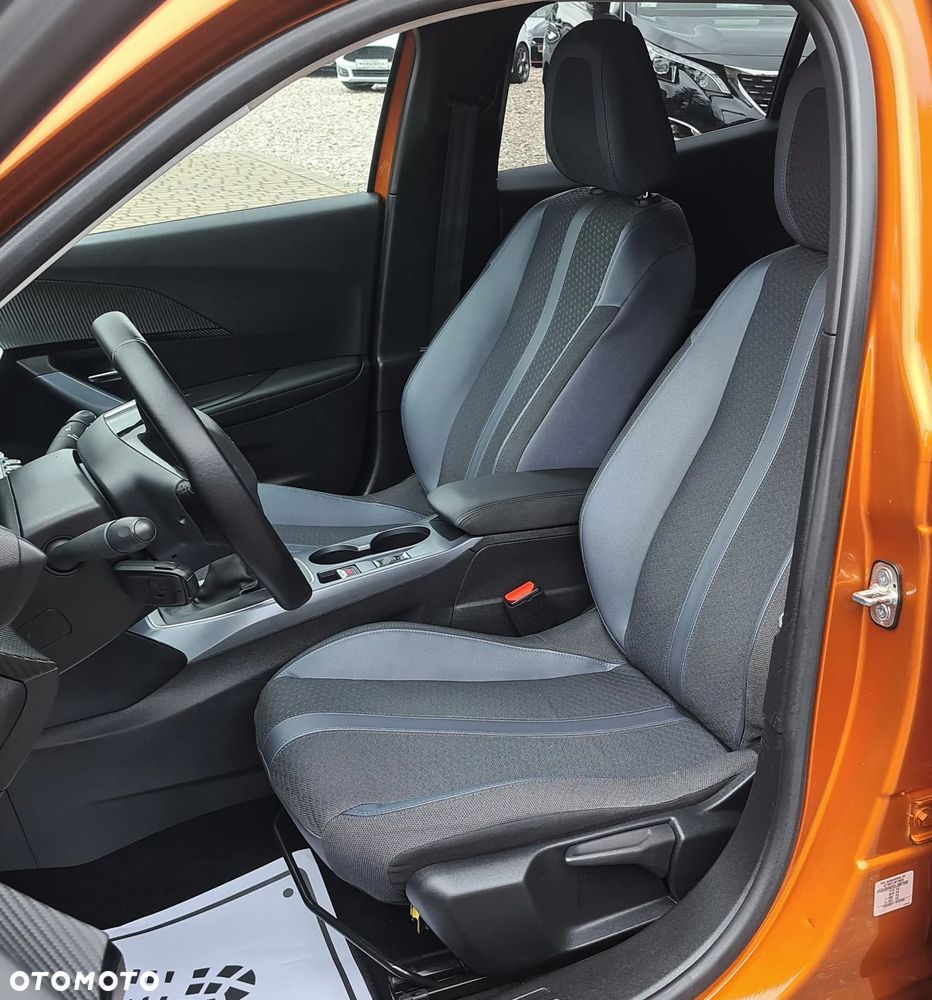 Peugeot 2008 1.2 Pure Tech GPF Allure S&S - 20