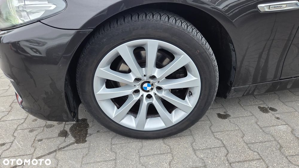 BMW Seria 5 520d xDrive Luxury Line - 7