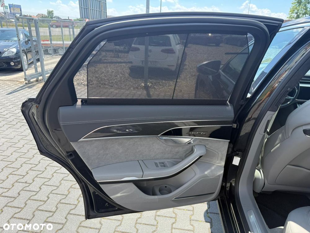 Audi S8 TFSI mHEV Quattro Tiptr - 39