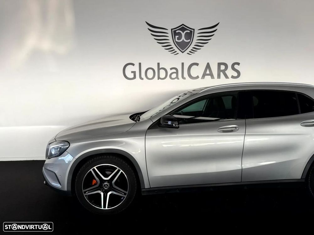 Mercedes-Benz GLA 200 - 8