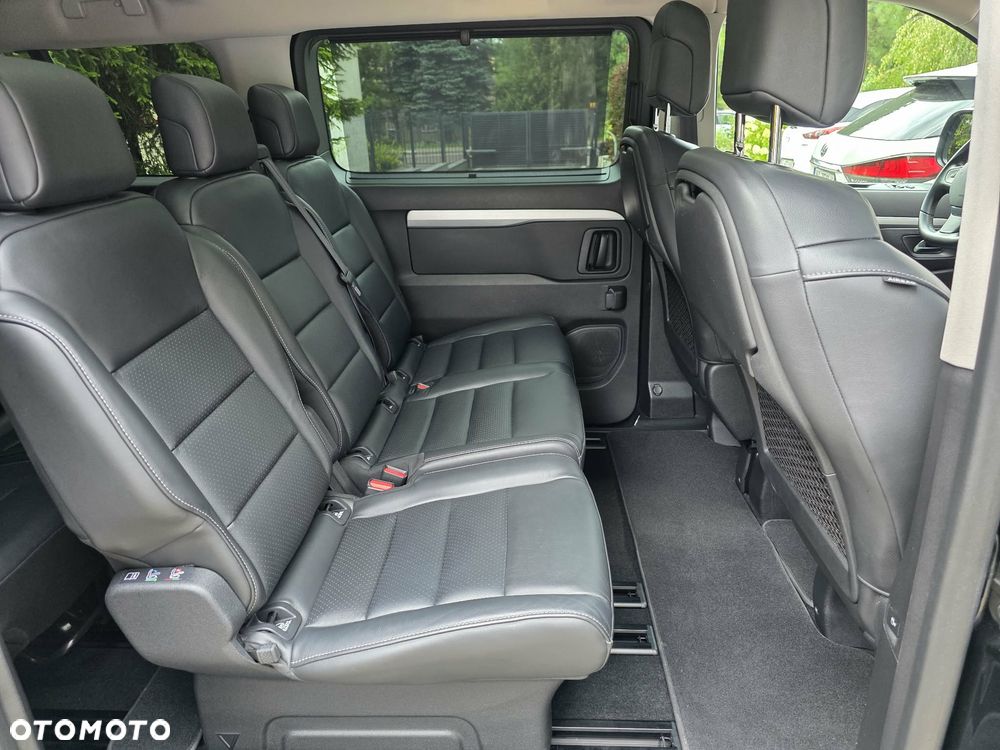 Peugeot Traveller 2.0 BlueHDi Long Business - 16