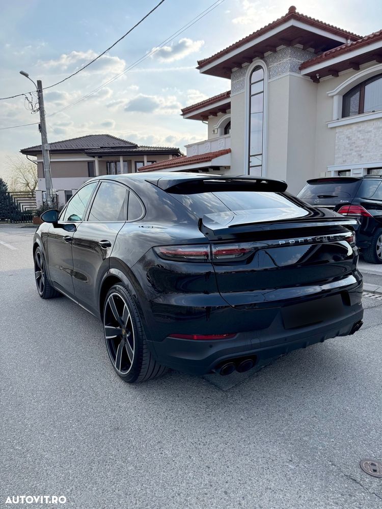 Porsche Cayenne S - 4