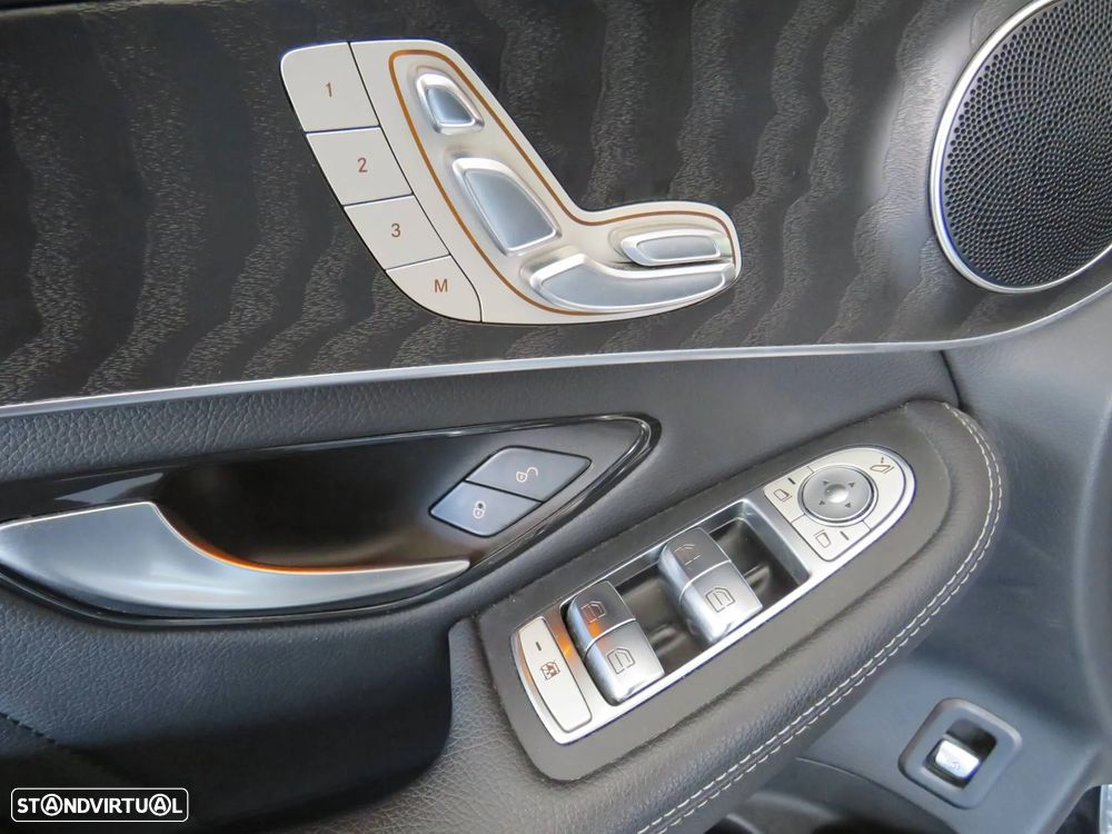 Mercedes-Benz GLC 300 de Coupé 4Matic - 12