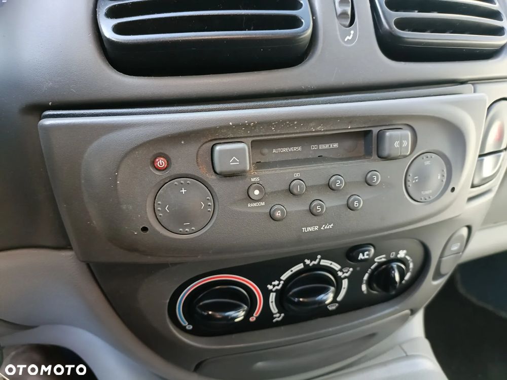 RENAULT MEGANE SCENIC I 97-03 LIFT radioodtwarzacz radioodbiornik radio  * - 2
