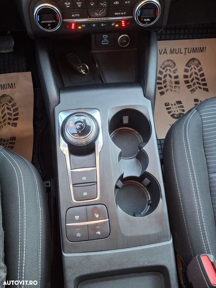 Ford Kuga 2.0 EcoBlue A8 AWD Titanium - 23