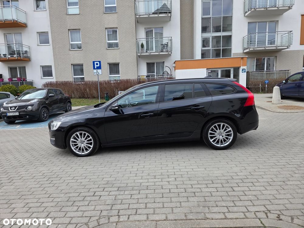 Volvo V60 D2 Kinetic - 8