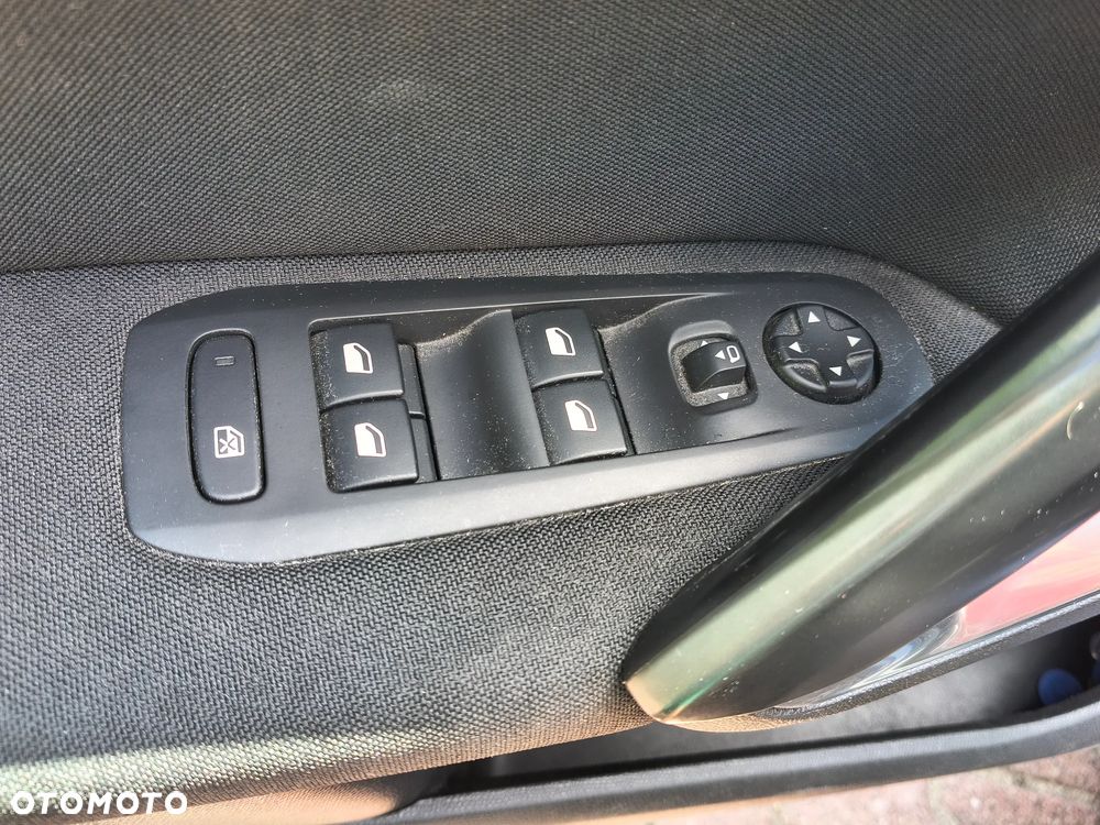 Peugeot 308 1.5 BlueHDi Active S&S EAT8 - 30