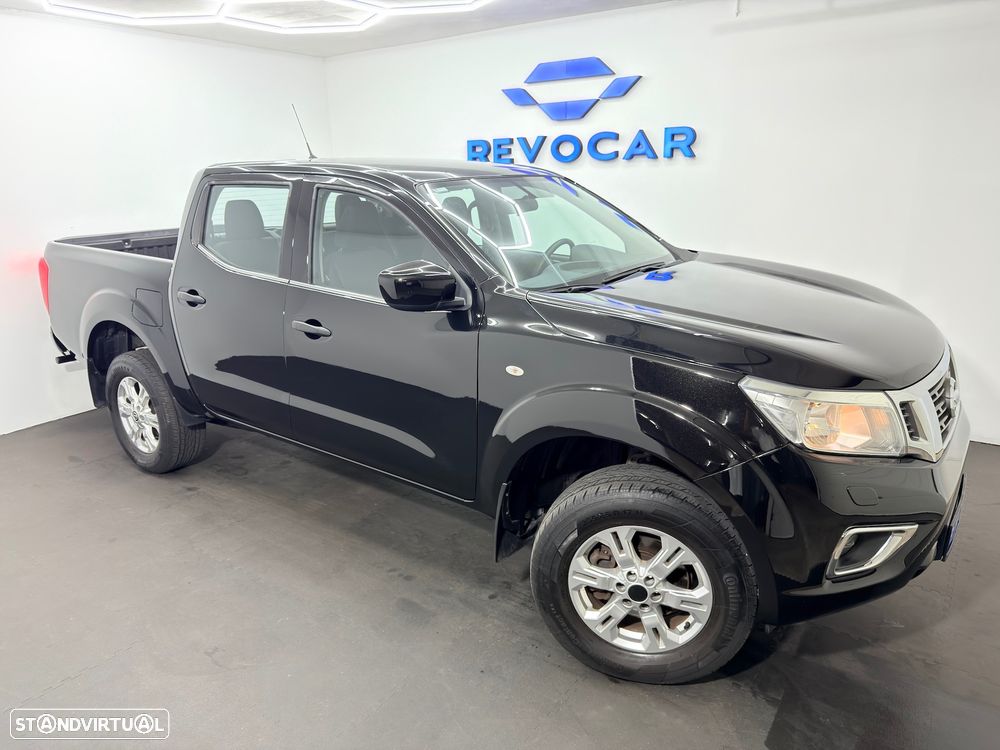 Nissan Navara 2.3 dCi CD 4WD Tekna - 2
