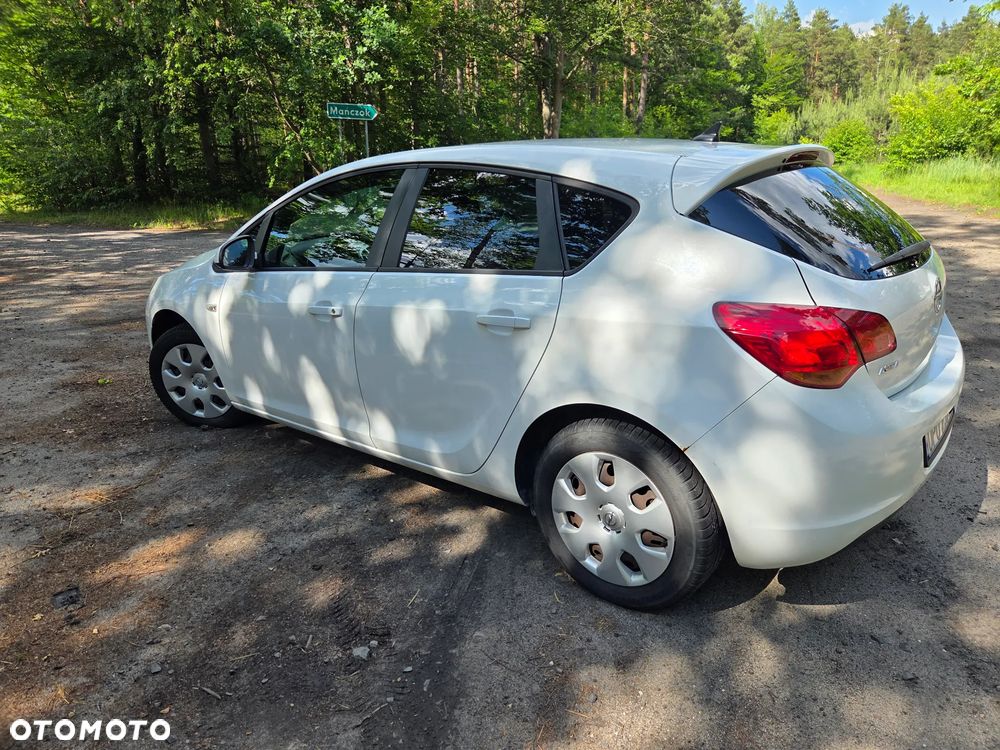 Opel Astra 1.7 CDTI - 7