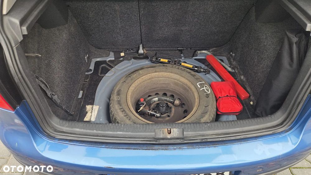Volkswagen Golf - 16