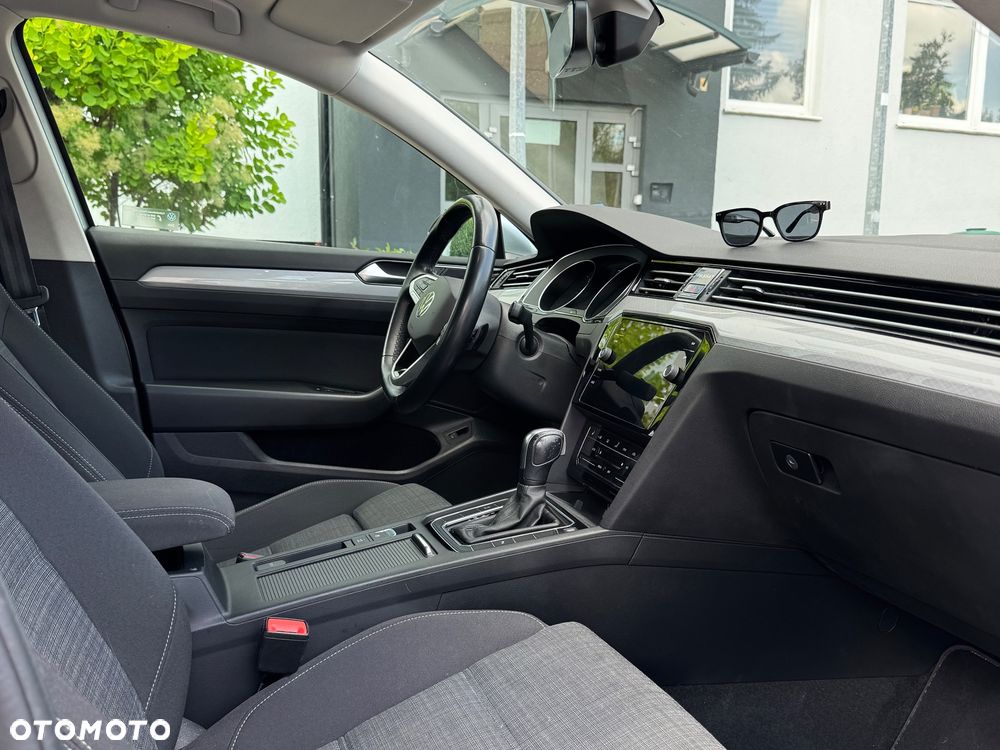 Volkswagen Passat 2.0 TDI EVO Business DSG - 8