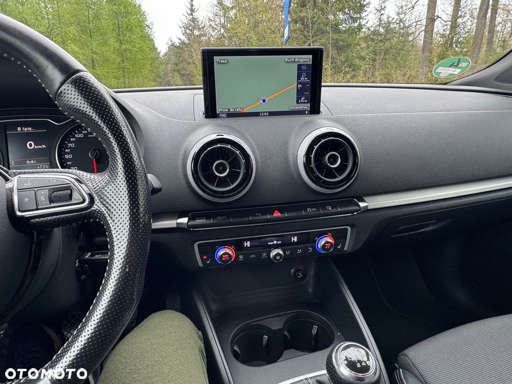 Audi A3 Sportback - 18