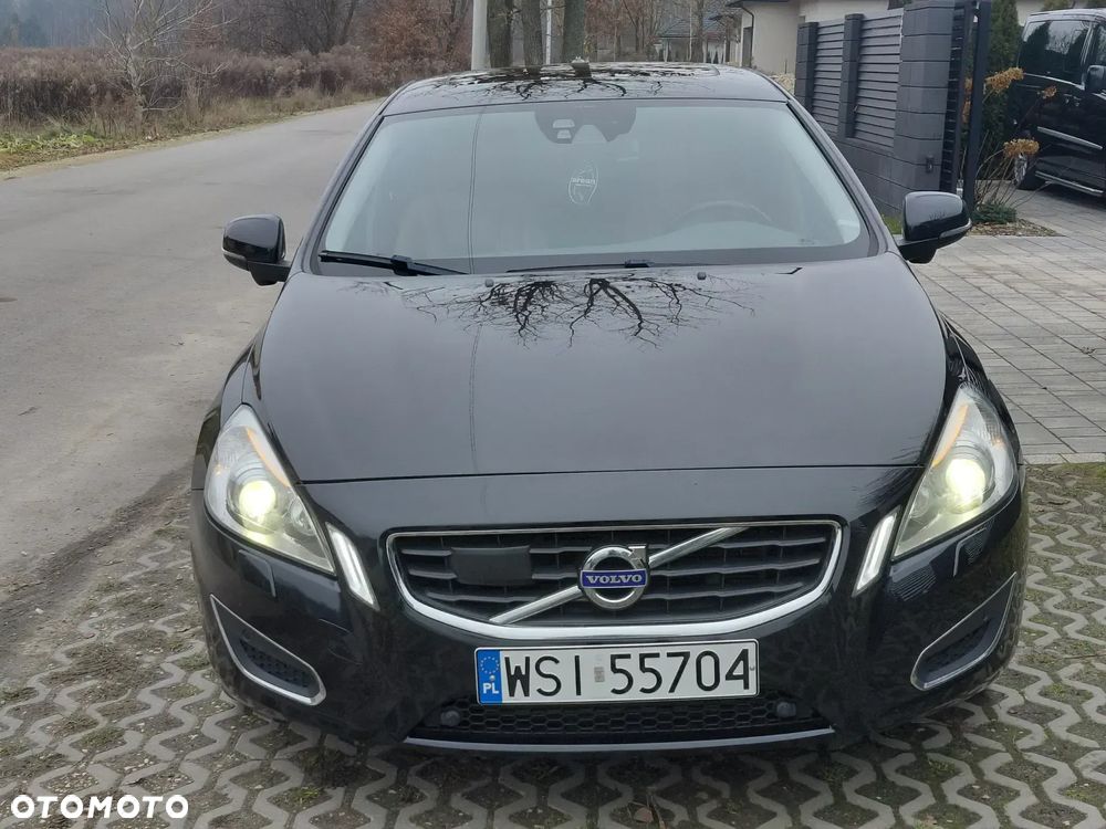 Volvo S60 D3 Geartronic Momentum - 37
