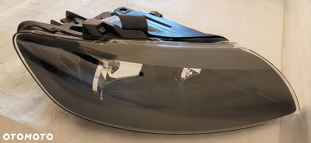 LAMPA PRAWA PRZÓD AUDI Q7 I 4L0 ZWYKŁA H7 H15 NOWA - 3