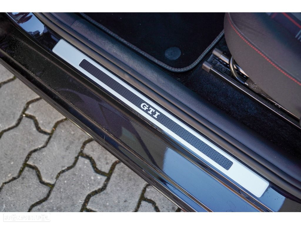 VW Up! - 20