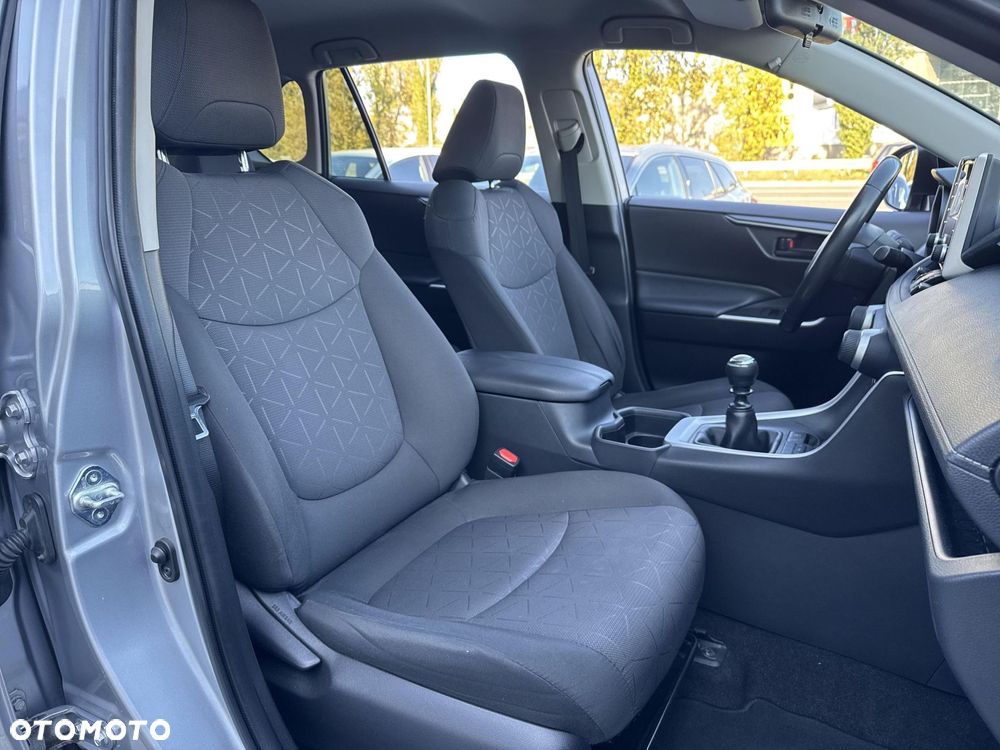 Toyota RAV4 2.0 Active 4x2 - 20