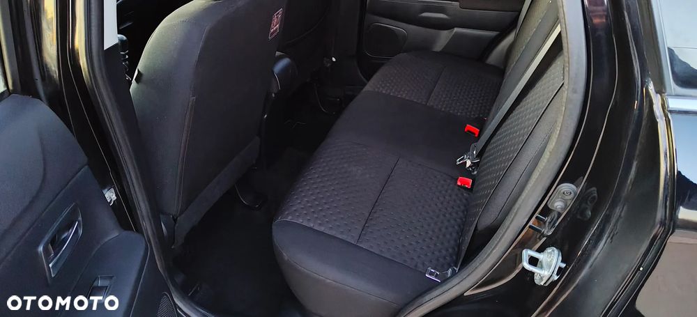 Mitsubishi ASX 1.8 DID Invite 4WD AS&G - 23