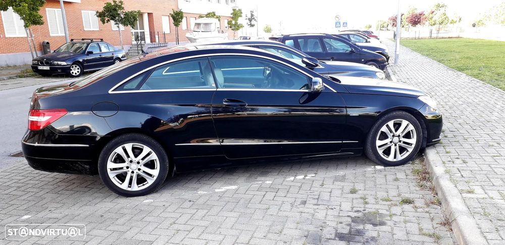 Mercedes-Benz E 250 CDi Avantgarde BlueEfficiency Auto - 2