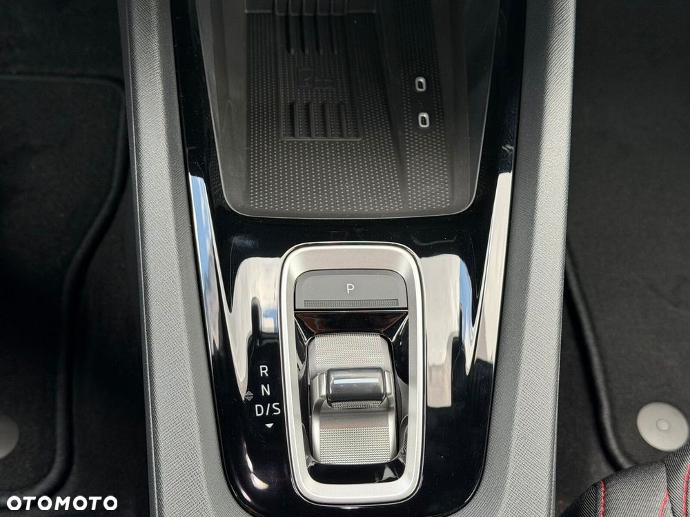 Skoda Octavia 2.0 TSI RS DSG - 17