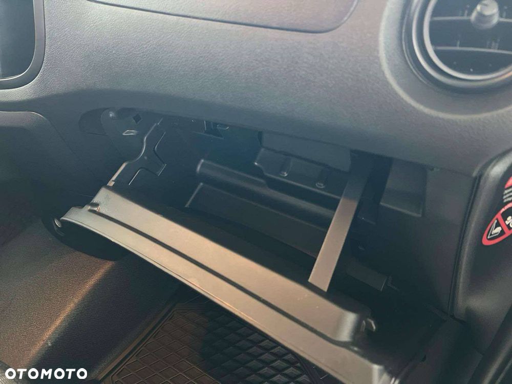 Mercedes-Benz Vito ver-tourer-l1-select-447-701 - 9