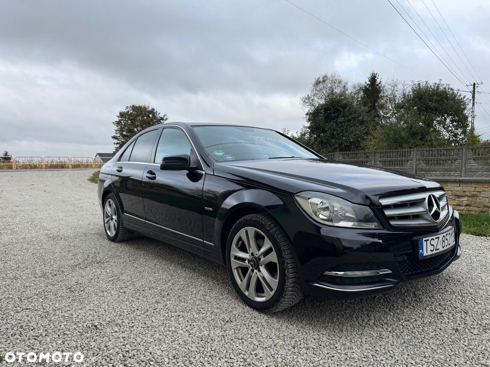 Mercedes-Benz C-Class 2012 photo 2