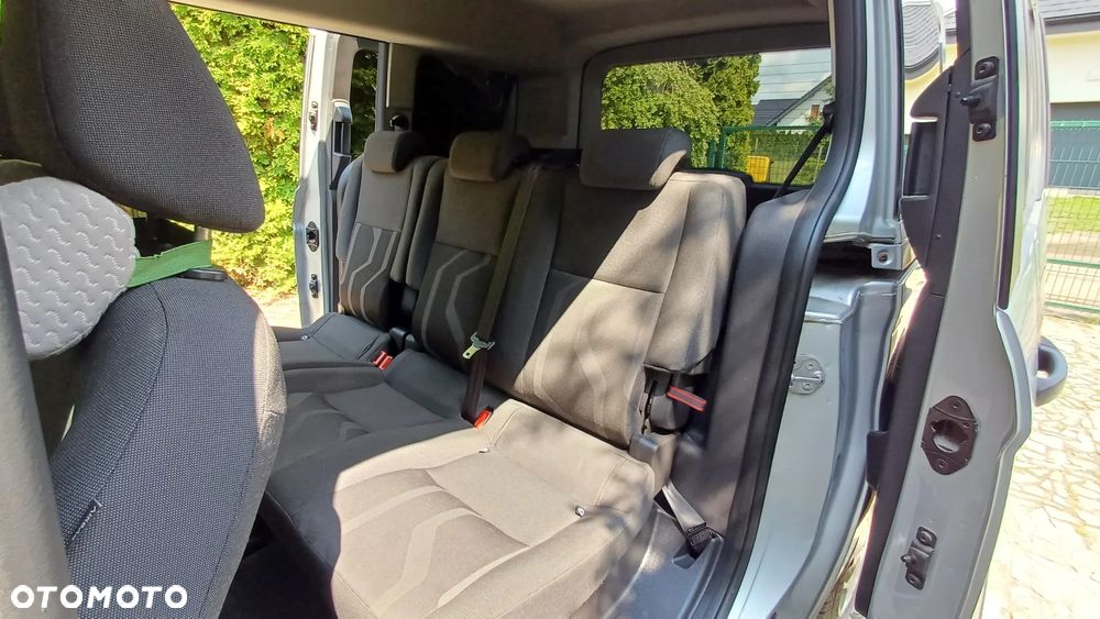 Ford Tourneo Connect Grand ver-gr-1-5-tdci-trend - 14