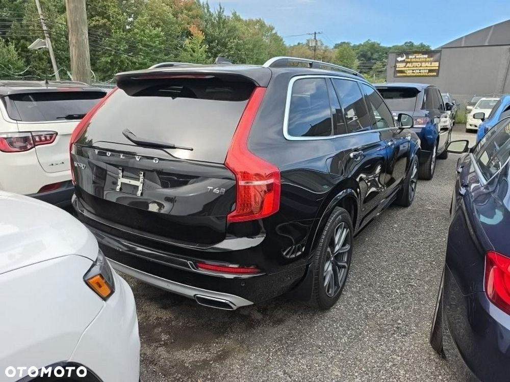 Volvo XC 90 - 3