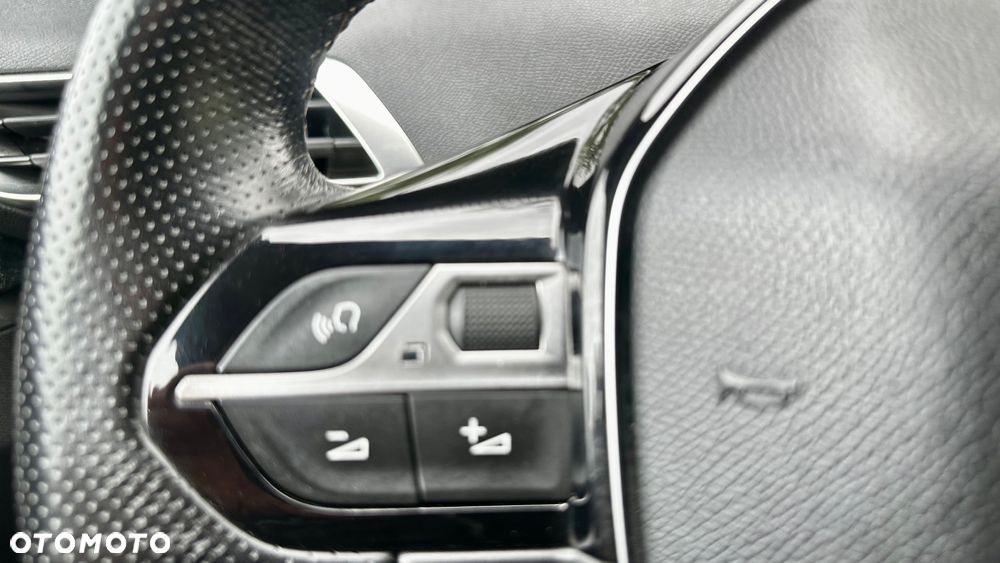 Peugeot 3008 2.0 HDi Premium - 24