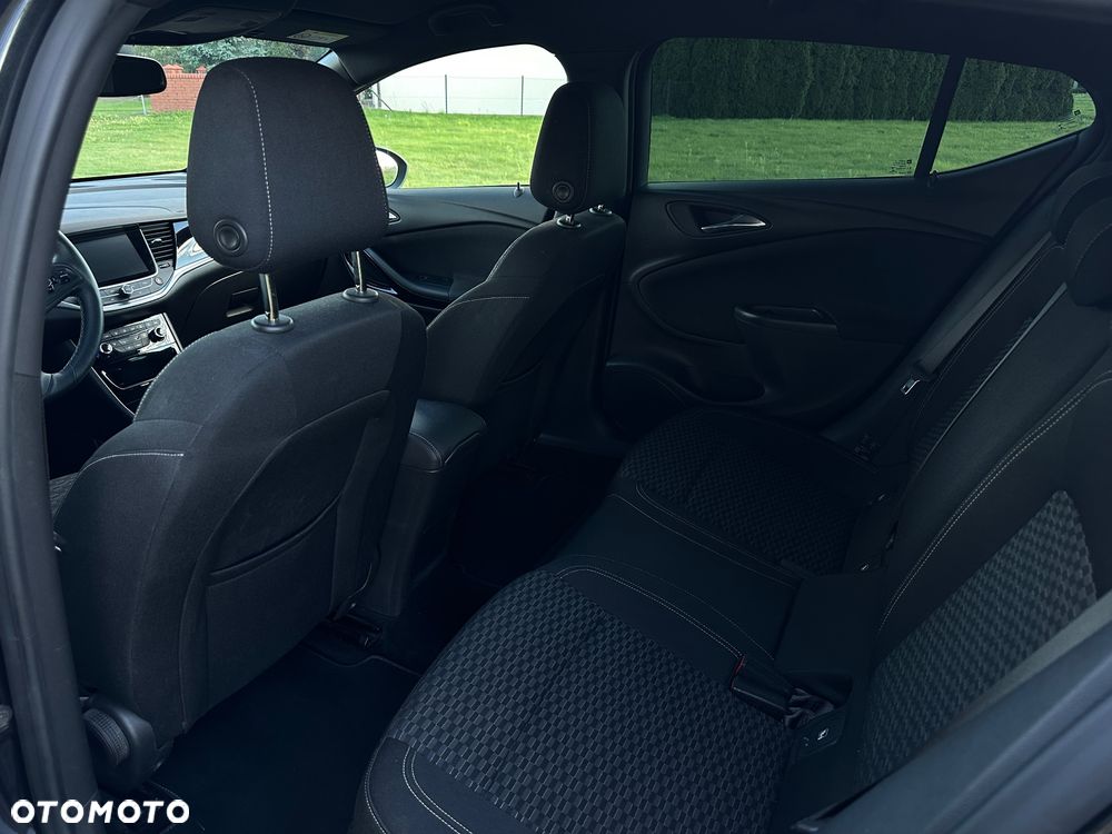 Opel Astra 1.4 T Dynamic S&S - 13