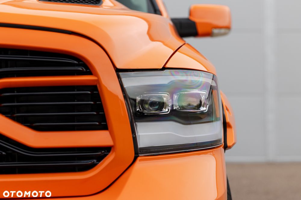 Dodge RAM 5.7 4x4 - 7