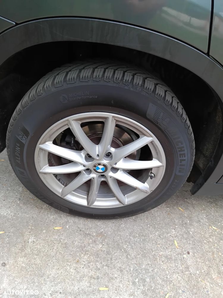 BMW X1 sDrive18i - 12