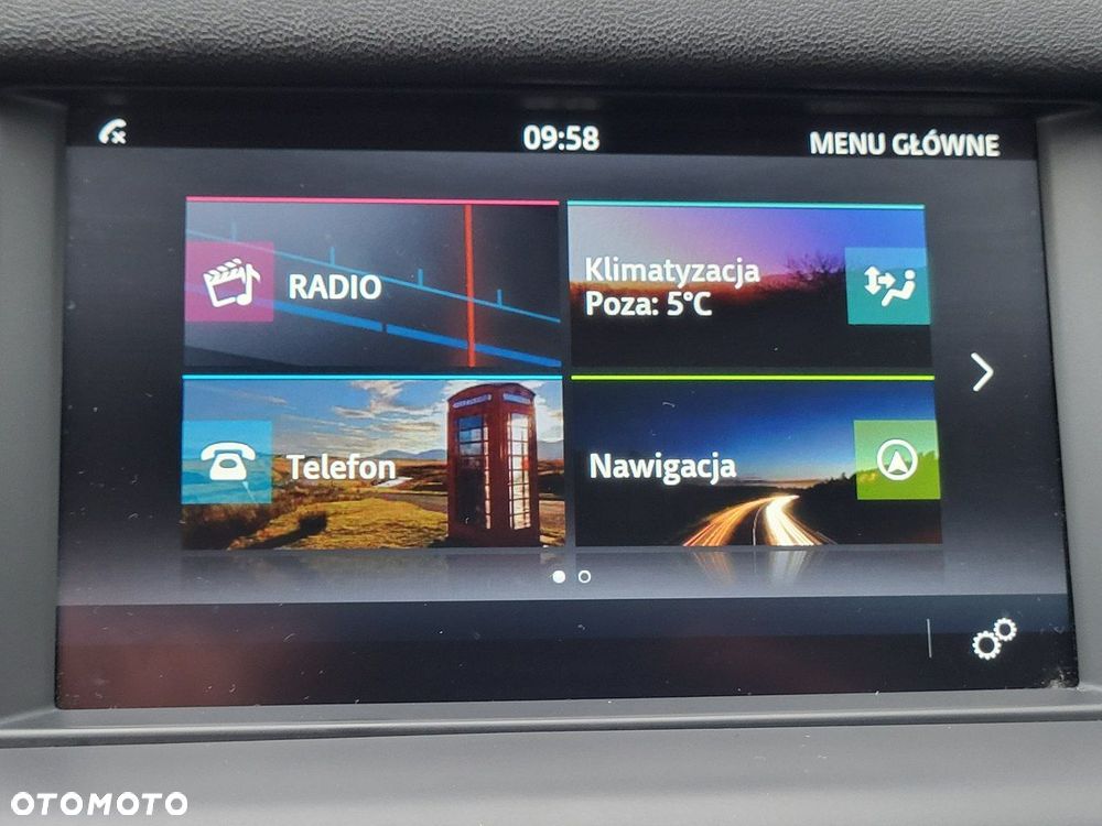 Land Rover Discovery Sport - 27