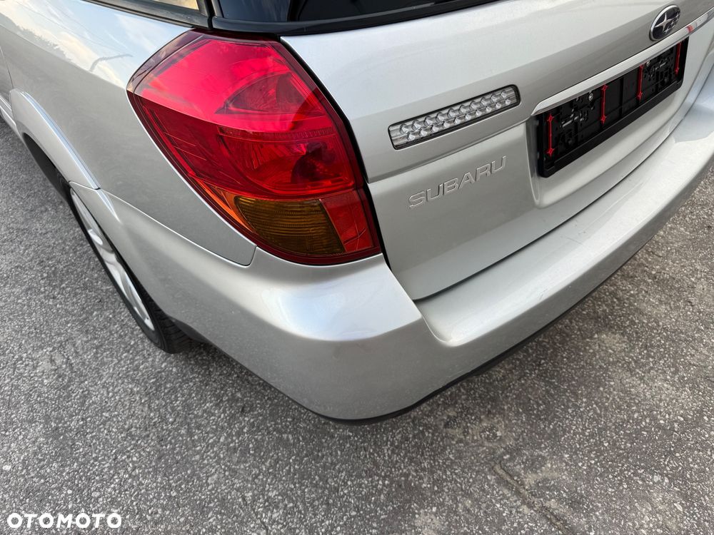 Subaru Outback Legacy 3.0RE NAV/NSE - 12