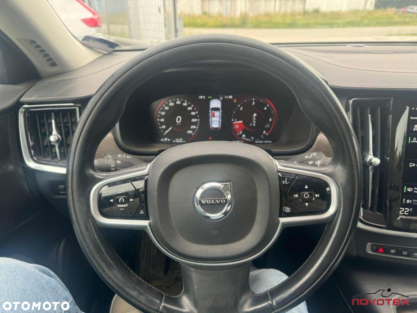 Volvo V90 Cross Country D5 AWD Geartronic Pro - 5