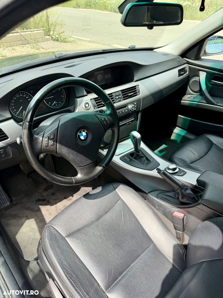 BMW Seria 3 - 12
