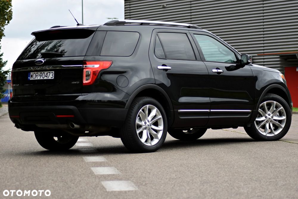 Ford Explorer - 20